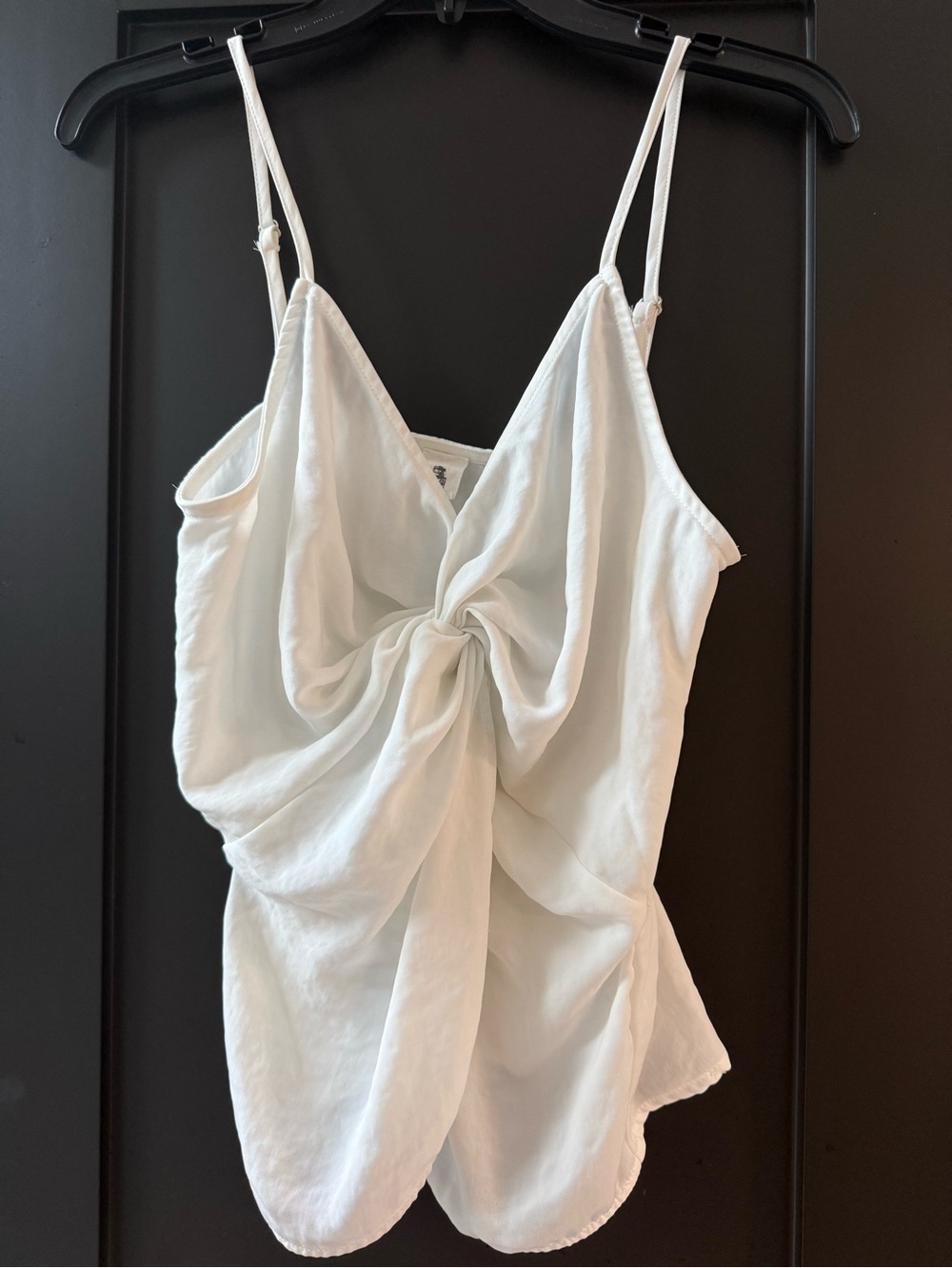 LAWLESS White Twist-Detail Spaghetti Strap Cami